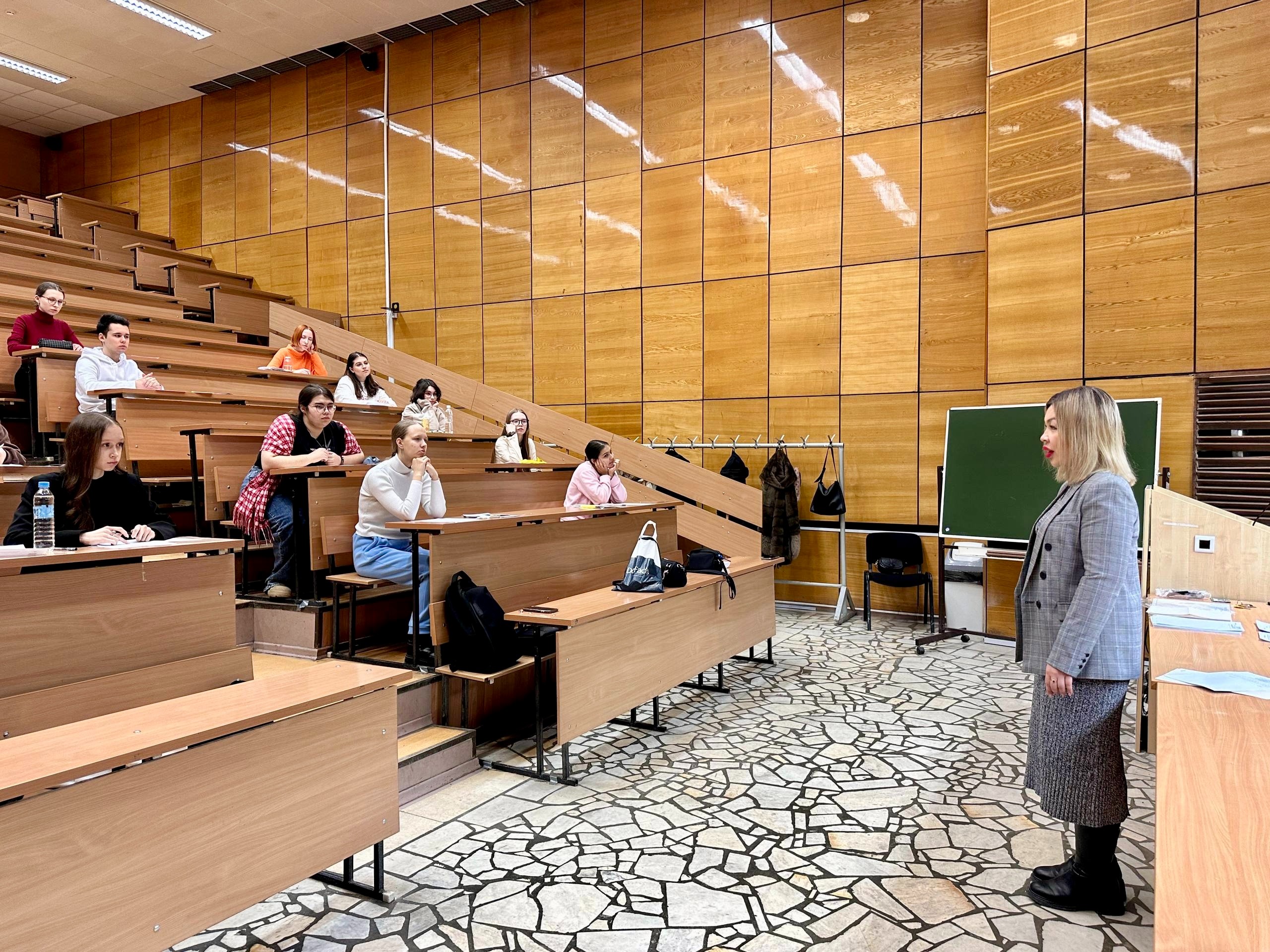 � ��� ������ ��������������� ���������� ��������� �� ������� '���������� � ����������' ,��������������� ���������� ���������, ������� &laquo;���������� � ����������&raquo;, ����� ����������� ���, �������� 10-11 �������