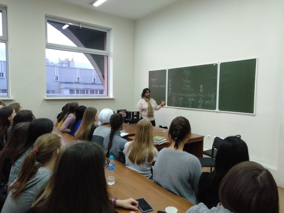 Мастер-классы по индийскому искусству Мастер-классы по индийскому искусству