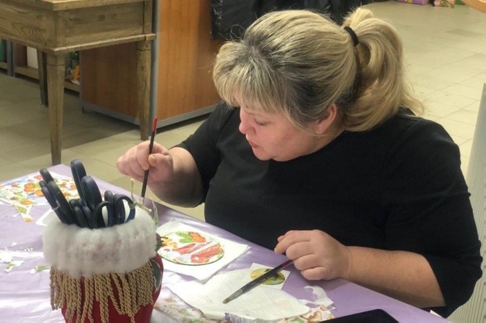 Нетрадиционный вид декоративно-прикладного творчества Декупаж Нетрадиционный вид декоративно-прикладного творчества Декупаж