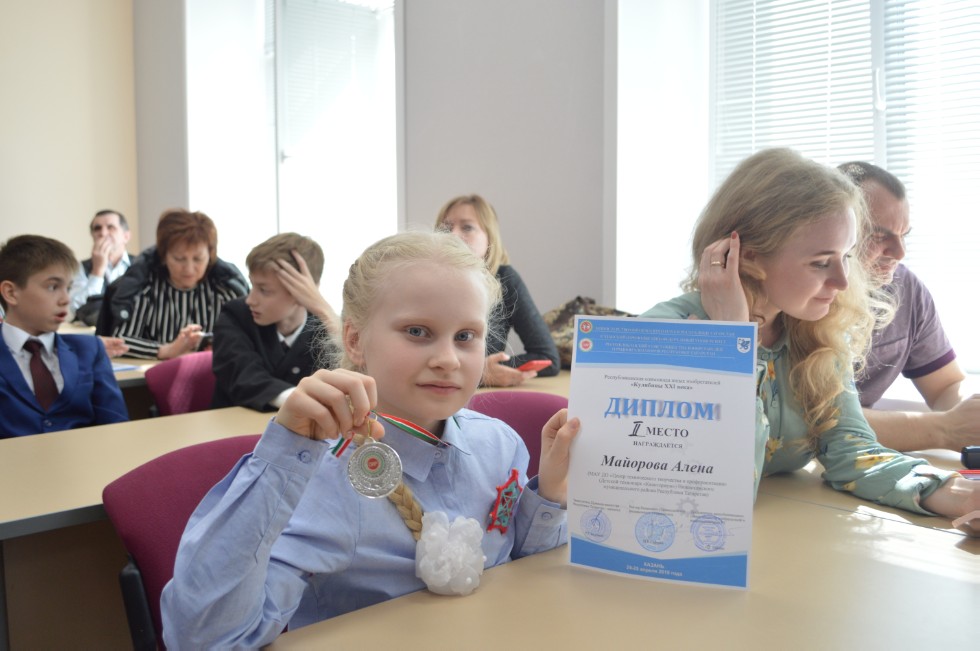 ����� ��������� ���� ������������� 