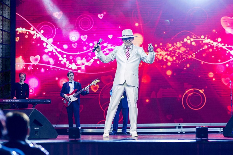 Все началось с судьбоносной песни 'Золотая рыбка' Все началось с судьбоносной песни 'Золотая рыбка'