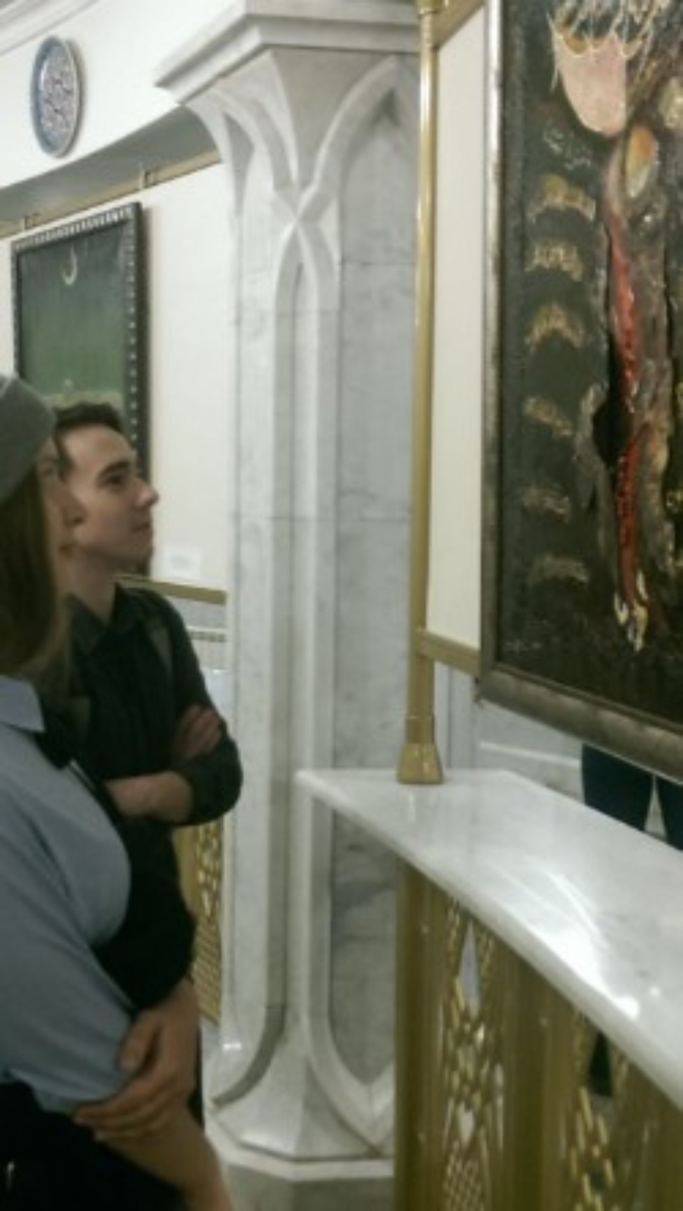 Студенты кафедры дизайна и национальных искусств посетили выставку Е.М.Хайлова 'Сопричастность' Студенты кафедры дизайна и национальных искусств посетили выставку Е.М.Хайлова 'Сопричастность'