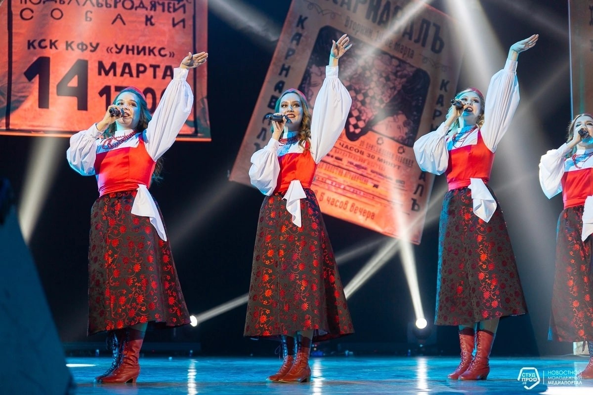 Вокальный ансамбль 'Зарница' Вокальный ансамбль 'Зарница'