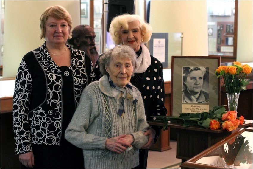 � 100-����� ��������� ��������� ��������