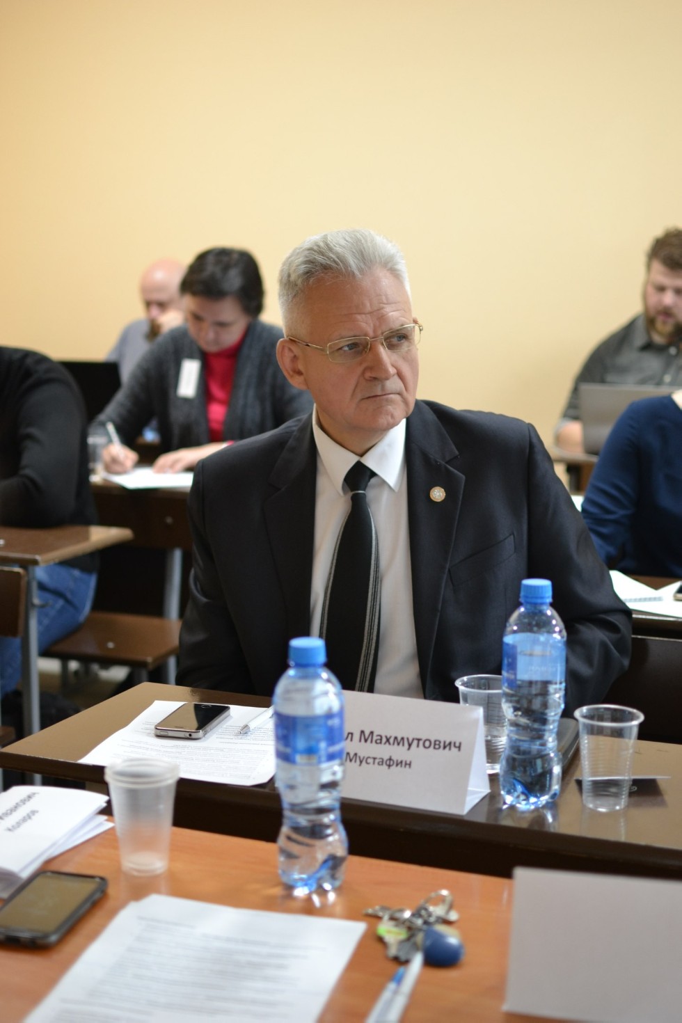 Этническая и гражданская идентичности в современных обществах Этническая и гражданская идентичности в современных обществах