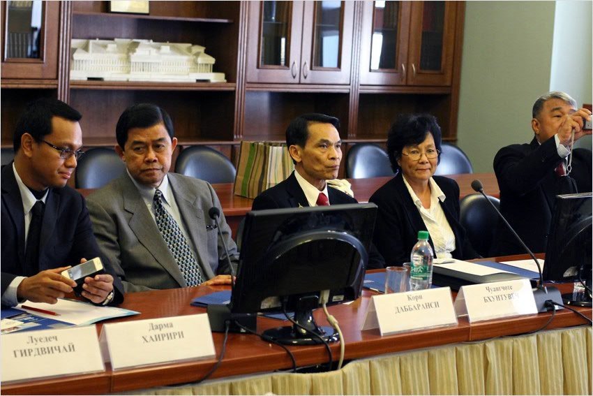 Memorandum of Understanding was Signed between KFU and Suan Sunandha Rajabhat University (Thailand)