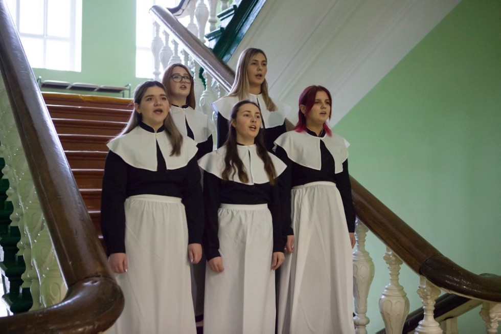 Чествование лучших сотрудников и студентов прошло в Елабужском институте КФУ Чествование лучших сотрудников и студентов прошло в Елабужском институте КФУ