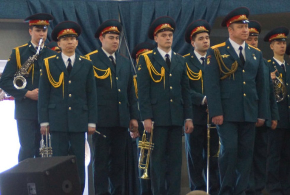 'Всё лучшее в мире ? наших рук дело' 'Всё лучшее в мире ? наших рук дело'