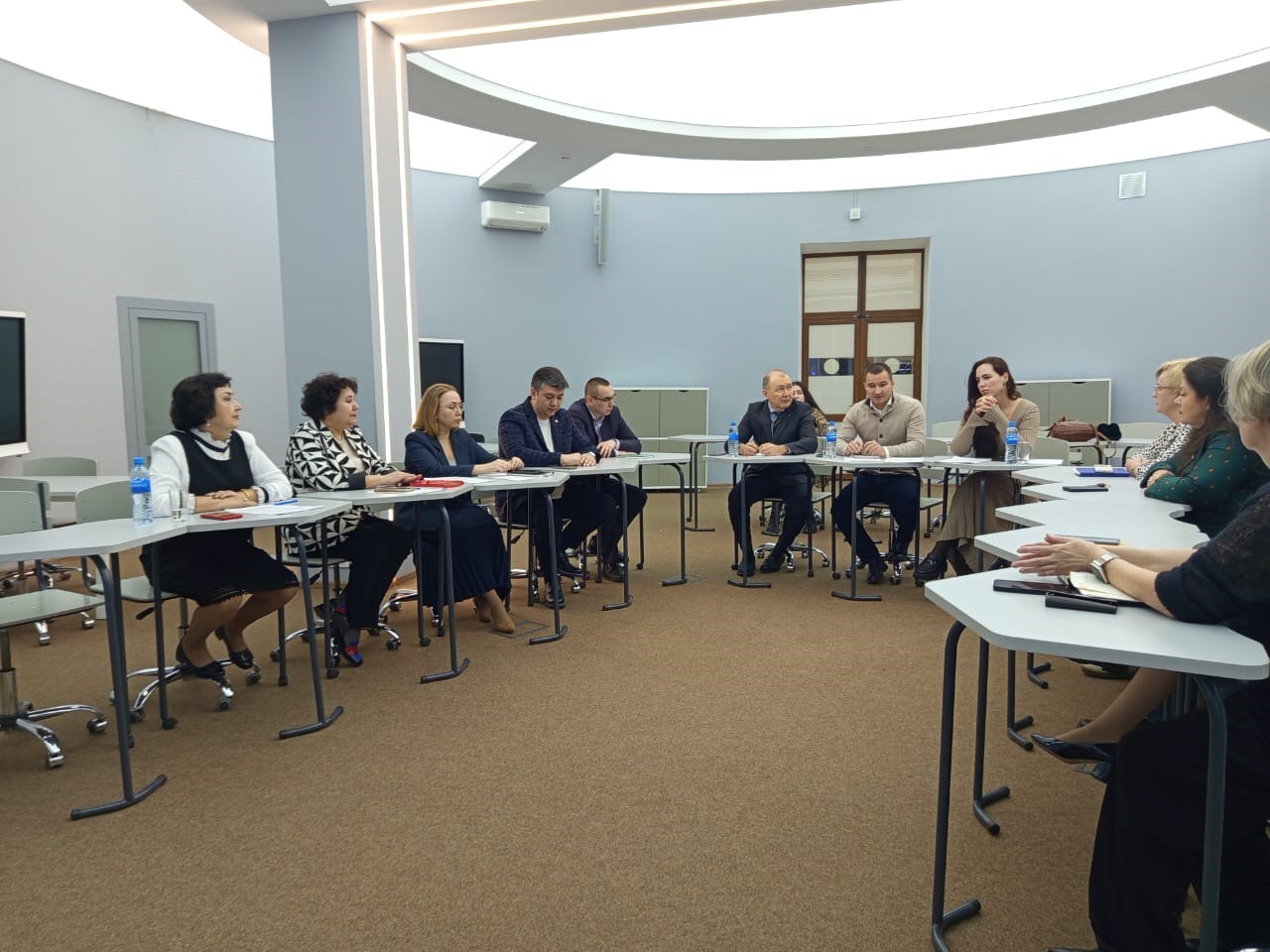 Сотрудничество Министерства по делам молодежи Республики Татарстан с Институтом психологии и образования КФУ Сотрудничество Министерства по делам молодежи Республики Татарстан с Институтом психологии и образования КФУ