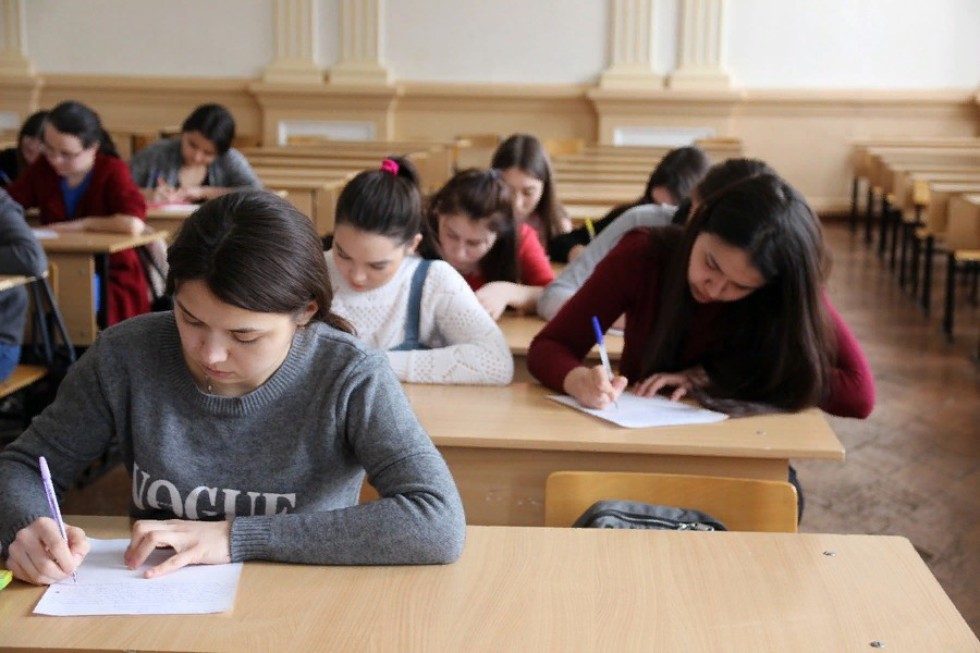 ������ ������� ����� � ���������� ��������� ���