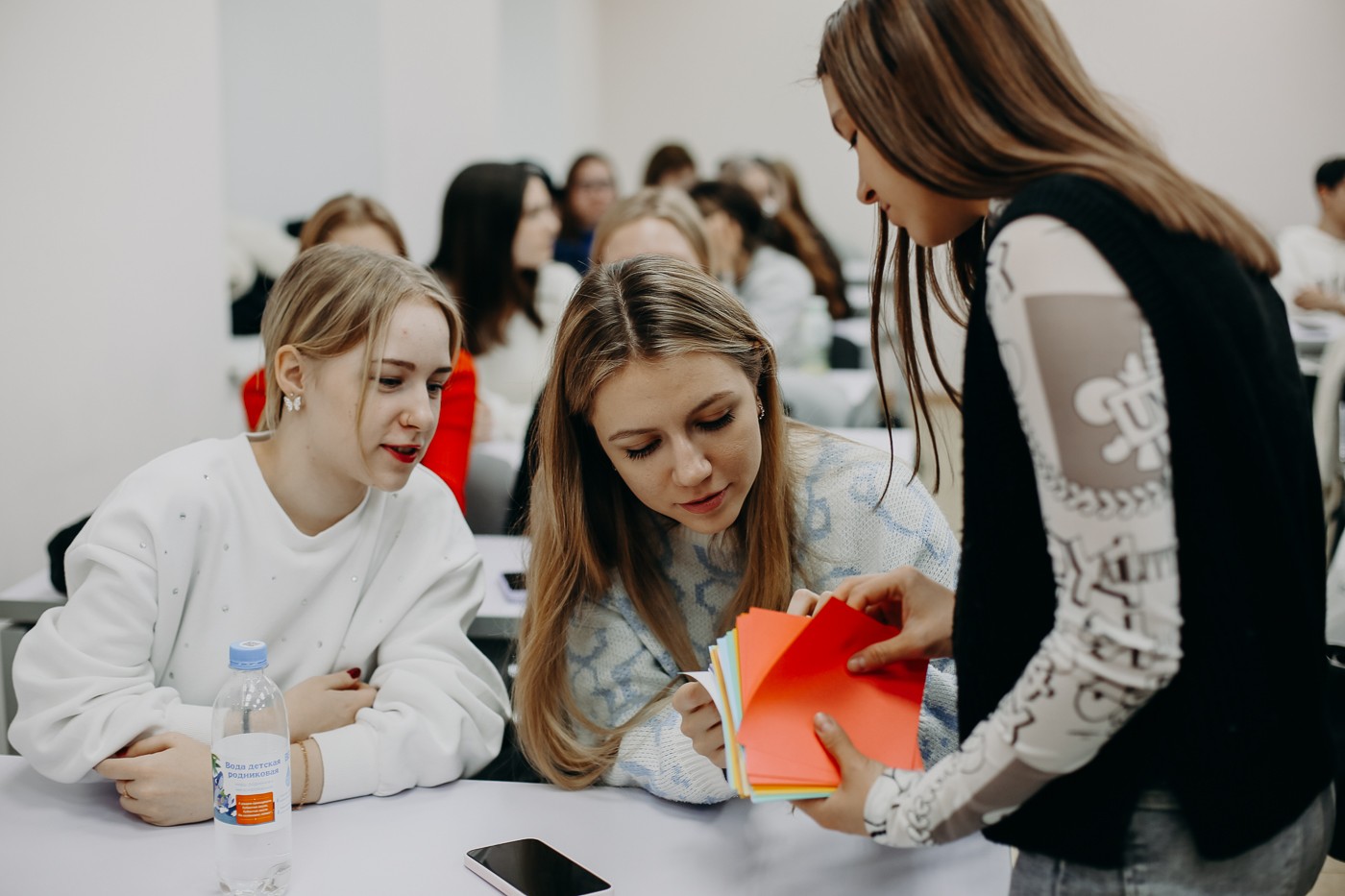 В КФУ проходит фестиваль 'Открывая мир науки' В КФУ проходит фестиваль 'Открывая мир науки'