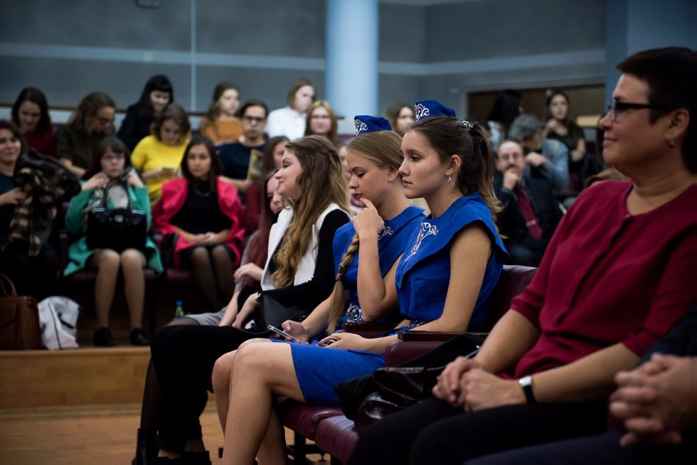 Кому принадлежит искусство?.. Кому принадлежит искусство?..