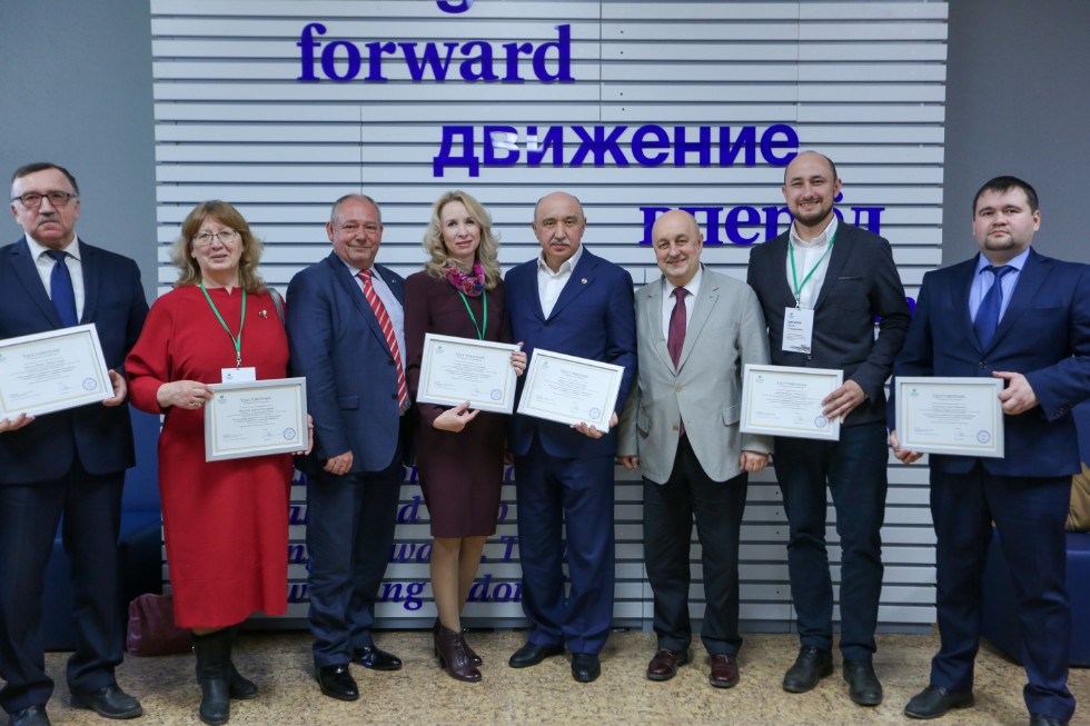 Новые магистерские программы КФУ прошли аттестацию Корпоративного университета Сбербанка Новые магистерские программы КФУ прошли аттестацию Корпоративного университета Сбербанка