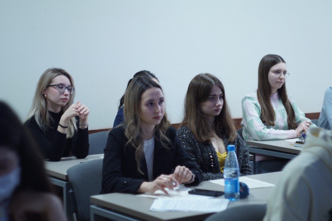 �������� ������� �������� ����� � �������� ��� ������������ ������� ������� � ������ �������� �����������