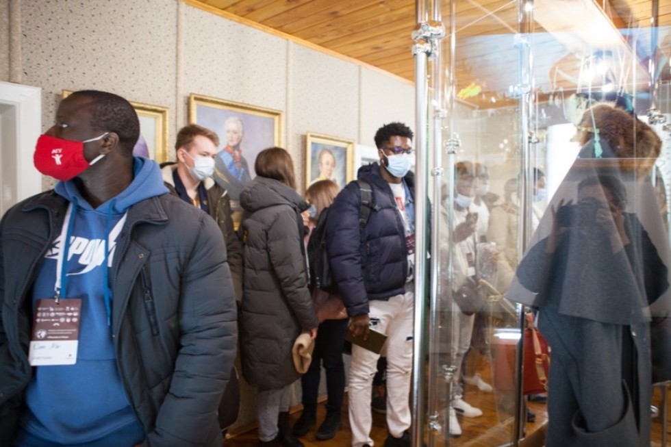 Второй день Международной исторической школы в Елабужском институте КФУ Второй день Международной исторической школы в Елабужском институте КФУ