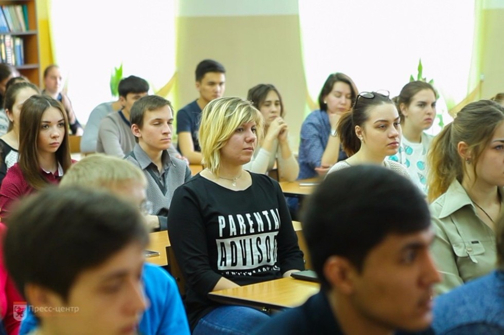 Три грани Николая Лобачевского Три грани Николая Лобачевского