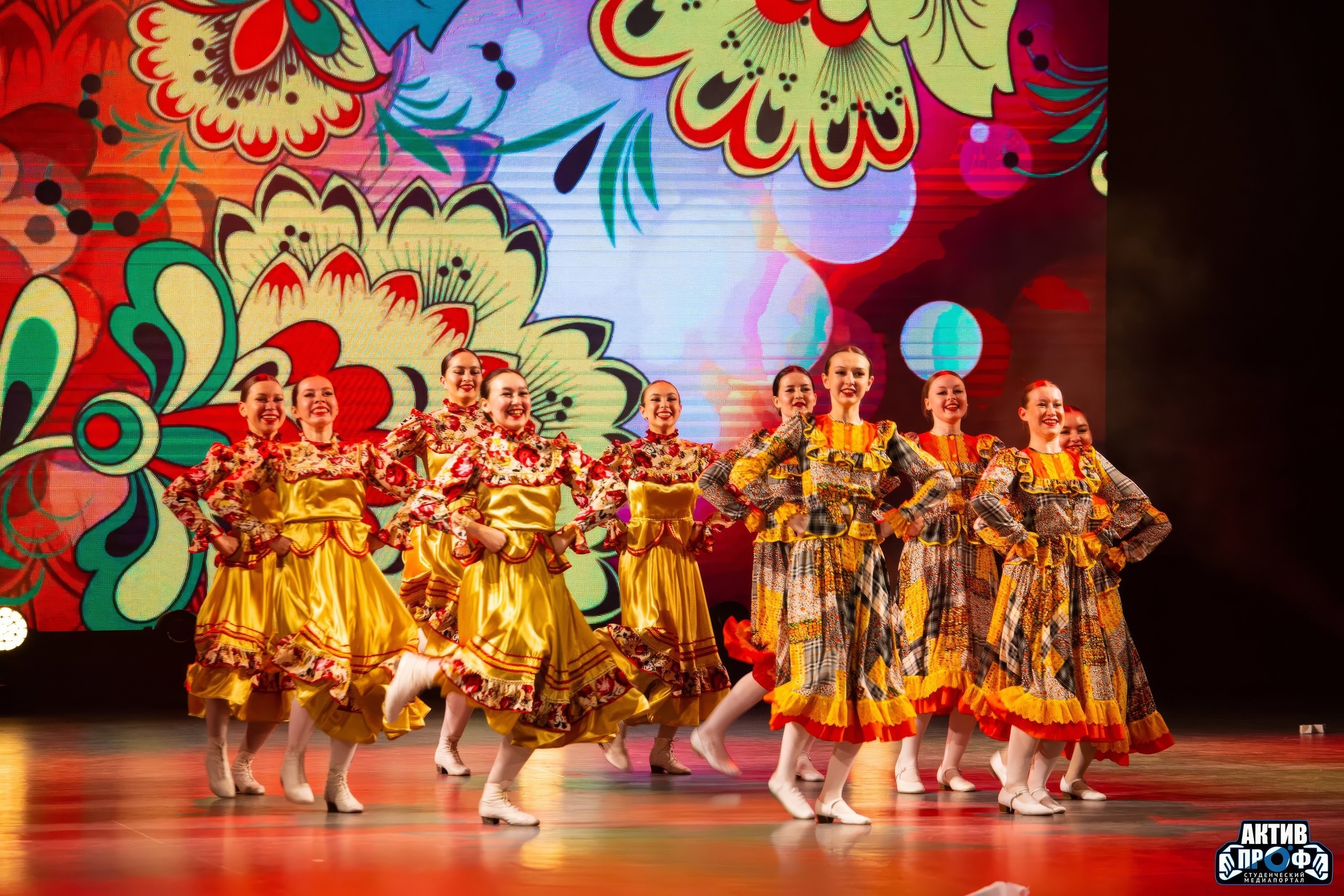 4.4 млн просмотров, +58% к подписчикам 4.4 млн просмотров, +58% к подписчикам