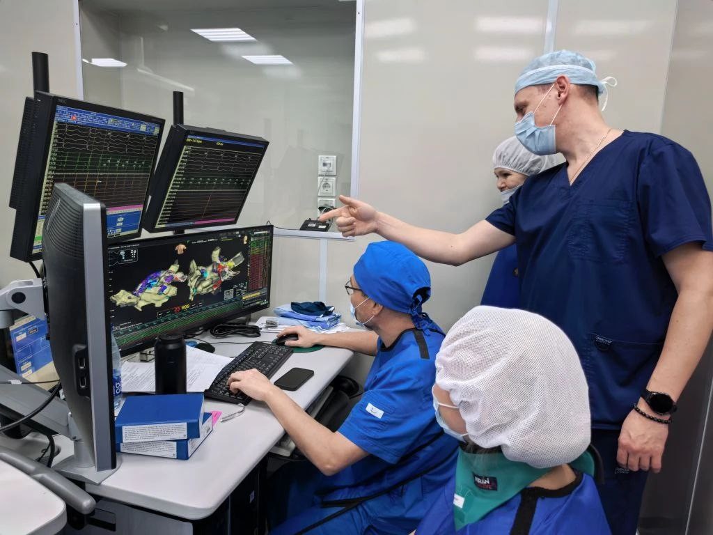 ���� ��  ,��������� ������������, �������������� �����������, ����� ���