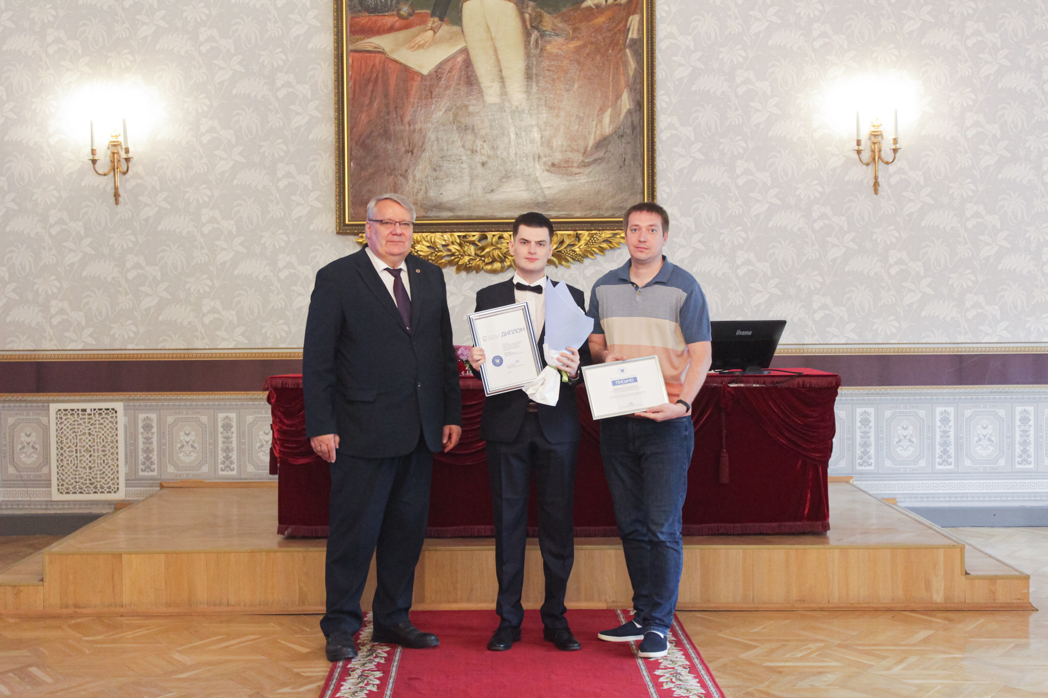 ������������