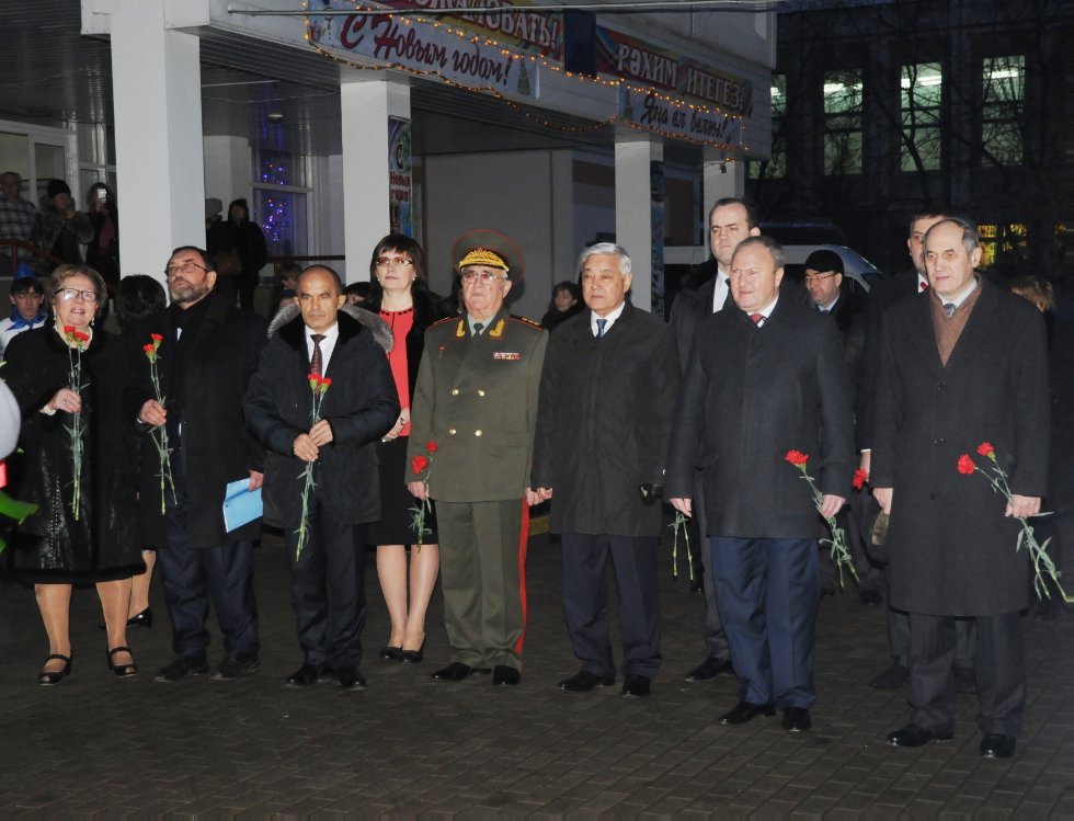 � ������ �������� ����� ��������� ����� ������