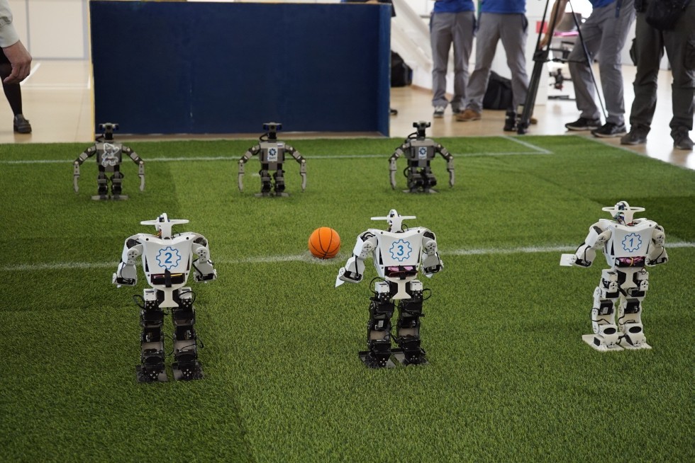 Robot football match held between two Kazan University teams to celebrate FIFA World Cup ,HSITIS, IE, robotics, footbal, FIFA World Cup