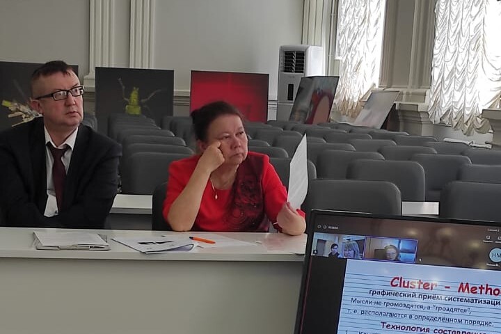 Всероссийский научно-методический семинар 'Инновации и традиции в современном школьном образовании: теория и практика' Всероссийский научно-методический семинар 'Инновации и традиции в современном школьном образовании: теория и практика'