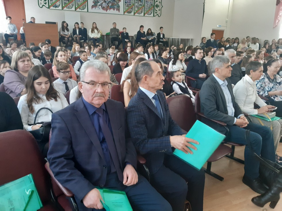 Преподаватели ИМО возглавили жюри Республиканской конференции школьников 'Интеллект. Культура. Карьера' Преподаватели ИМО возглавили жюри Республиканской конференции школьников 'Интеллект. Культура. Карьера'