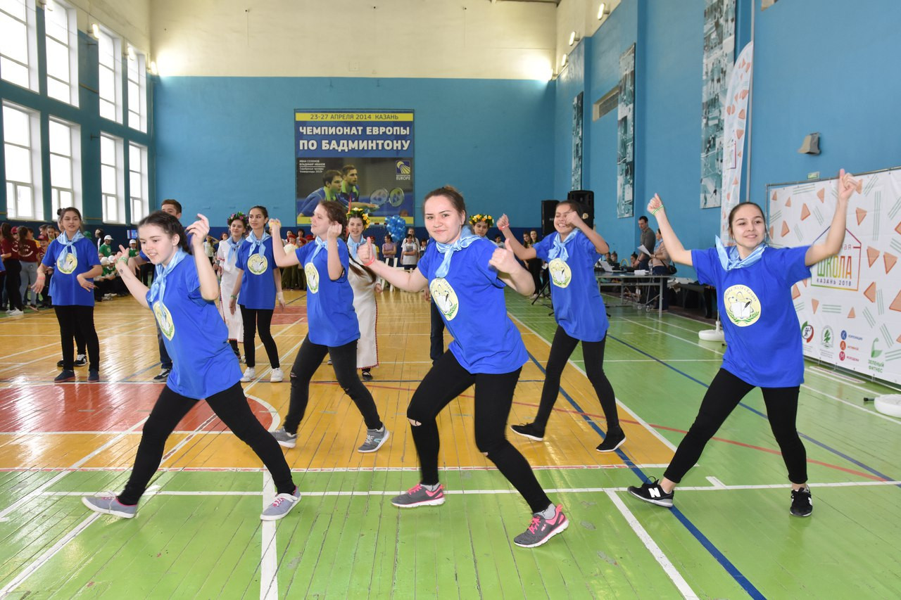 Спортивный Комплекс 'Бутлерова 4' Спортивный Комплекс 'Бутлерова 4'