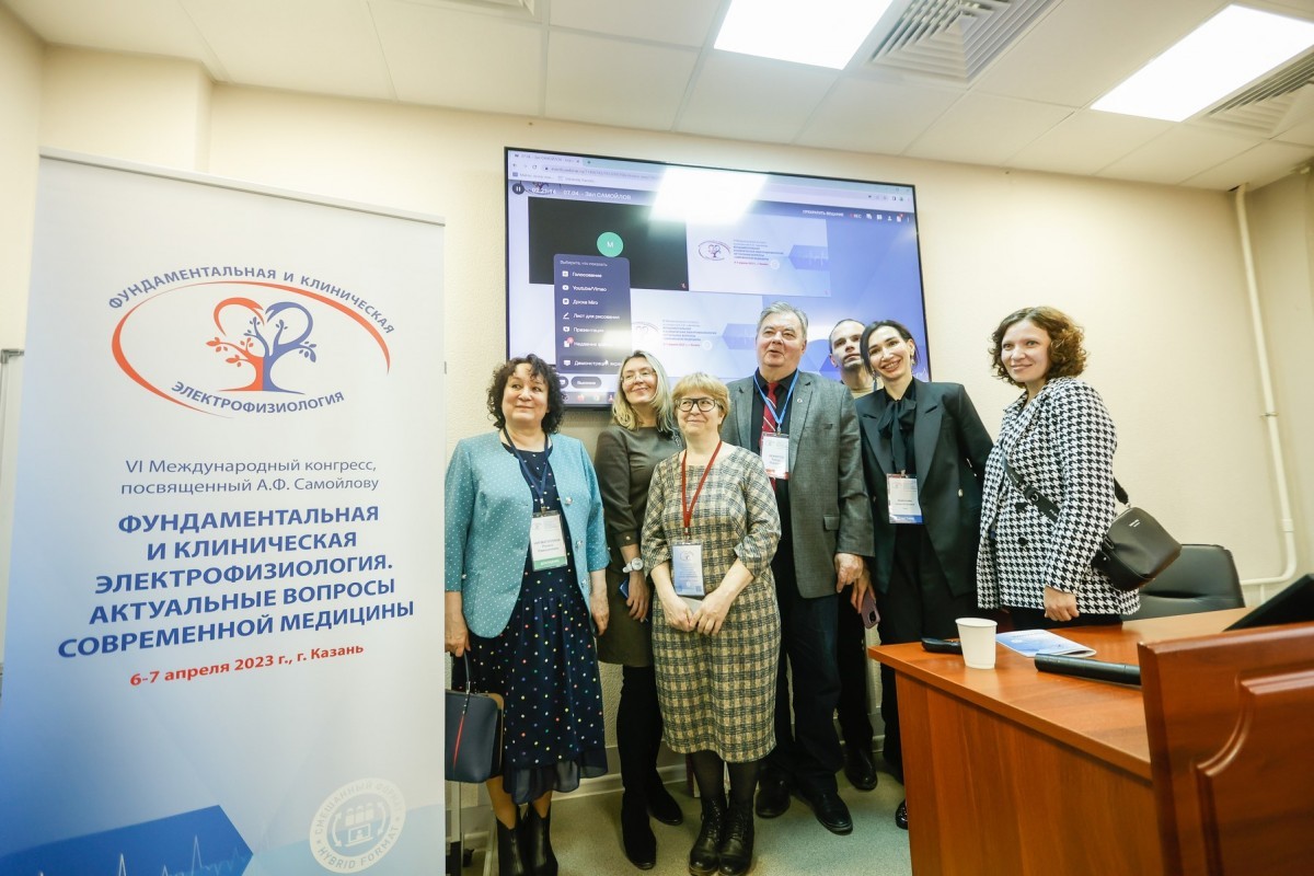 Заведующий кафедрой ОЗЧ в организационном комитете Международного конгресса, посвященного А.Ф.Самойлову Заведующий кафедрой ОЗЧ в организационном комитете Международного конгресса, посвященного А.Ф.Самойлову