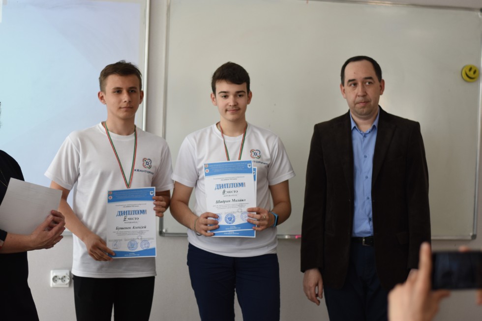 ����� ��������� ���� ������������� 