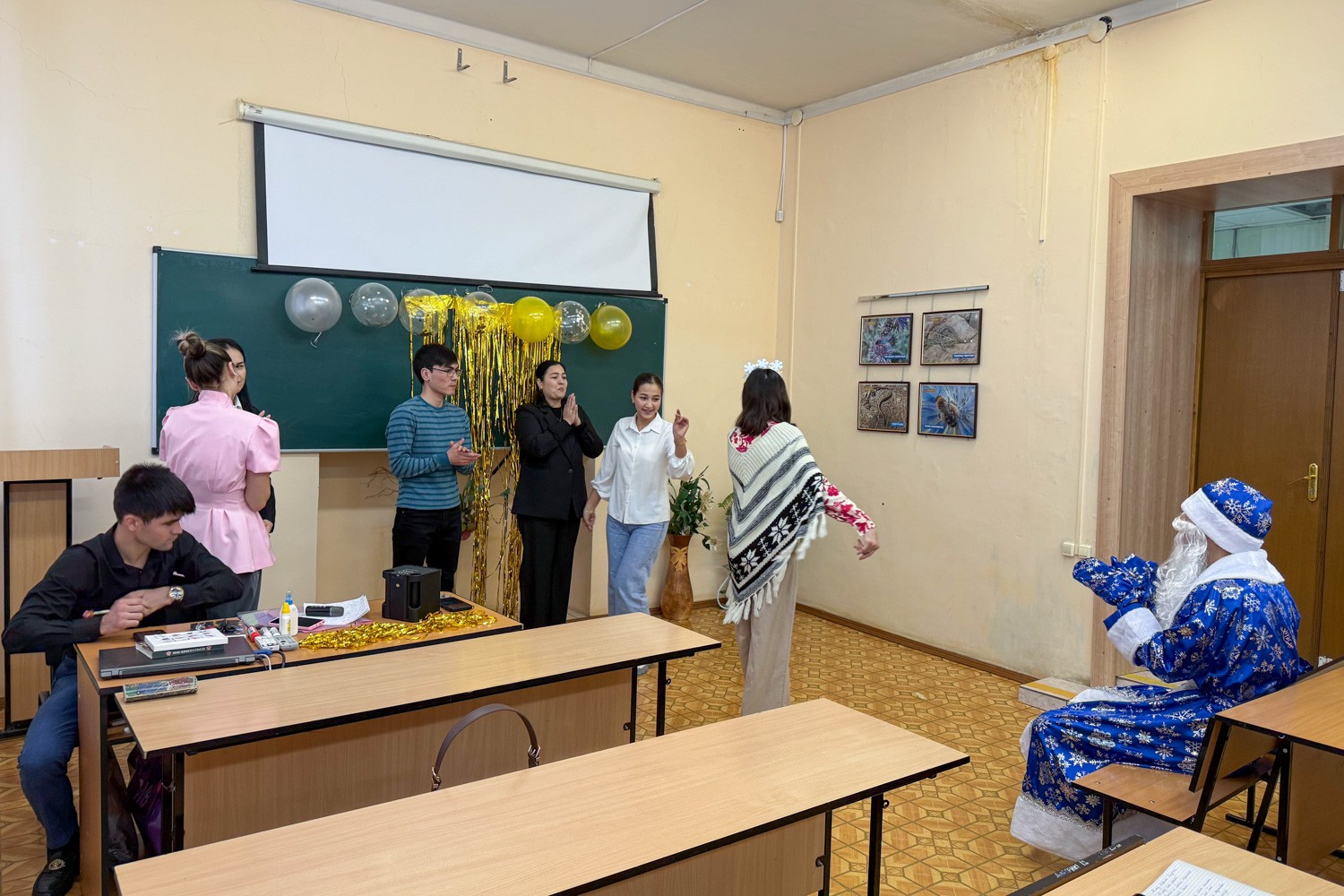 В группе е3120 состоялся 'Фестиваль новогодних культур' В группе е3120 состоялся 'Фестиваль новогодних культур'