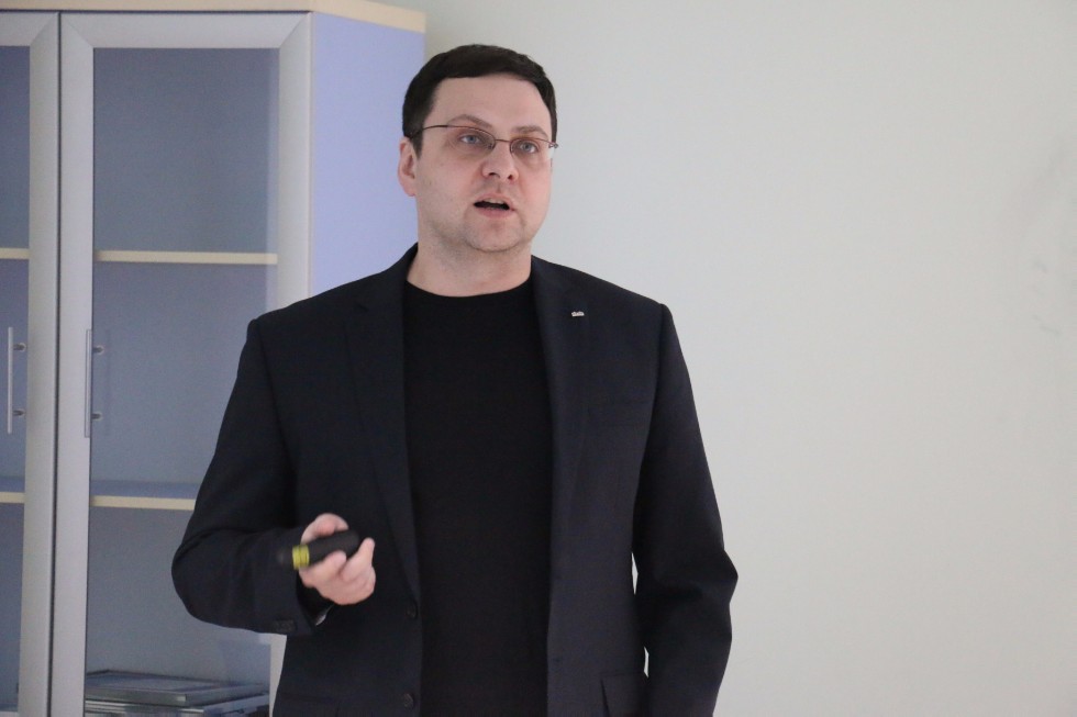 ���� �������� ������ ������ ����� ���� ���: ������������ � ����� ��� �����?