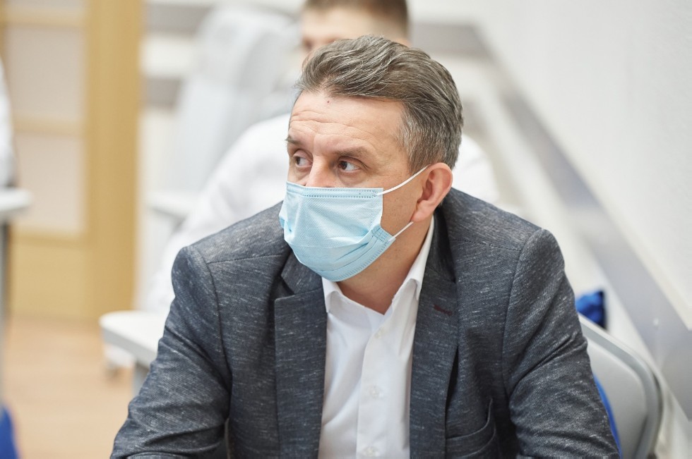 SPRING LAUNCH OF THE MBA PROGRAM SPRING LAUNCH OF THE MBA PROGRAM