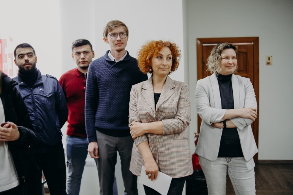 Выставка 'На поиск затонувших кораблей' открылась в КФУ в день 300-летия визита Петра I в Казань Выставка 'На поиск затонувших кораблей' открылась в КФУ в день 300-летия визита Петра I в Казань