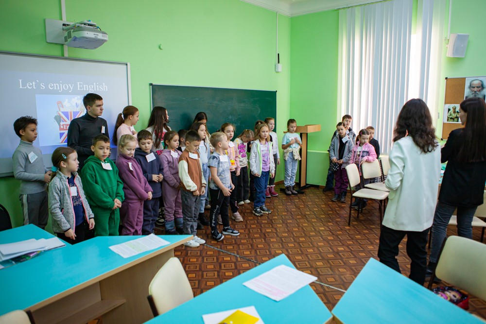 В Елабужском институте состоялись занятия Детского университета В Елабужском институте состоялись занятия Детского университета