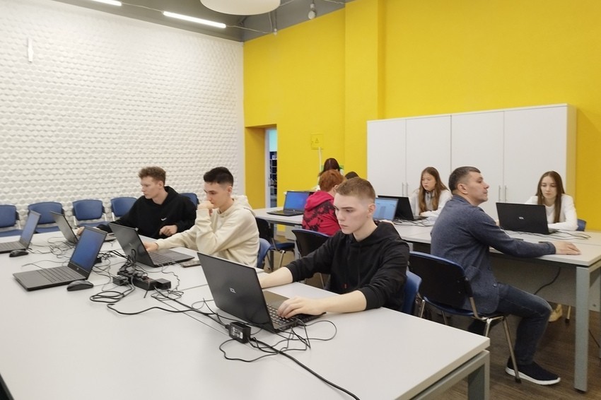 Занятия в ДНК прошли для психолого-педагогических классов Елабужского района Занятия в ДНК прошли для психолого-педагогических классов Елабужского района