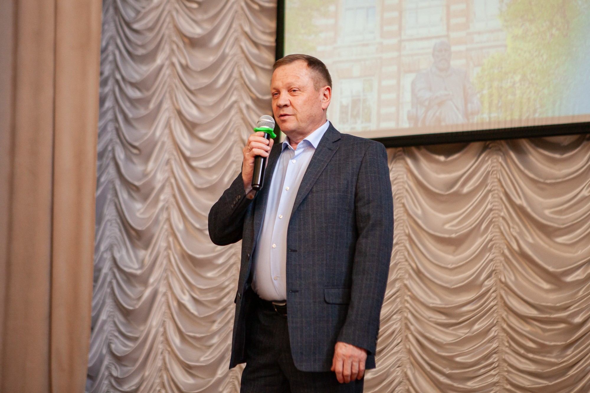 День открытых дверей прошел в Елабужском институте КФУ День открытых дверей прошел в Елабужском институте КФУ