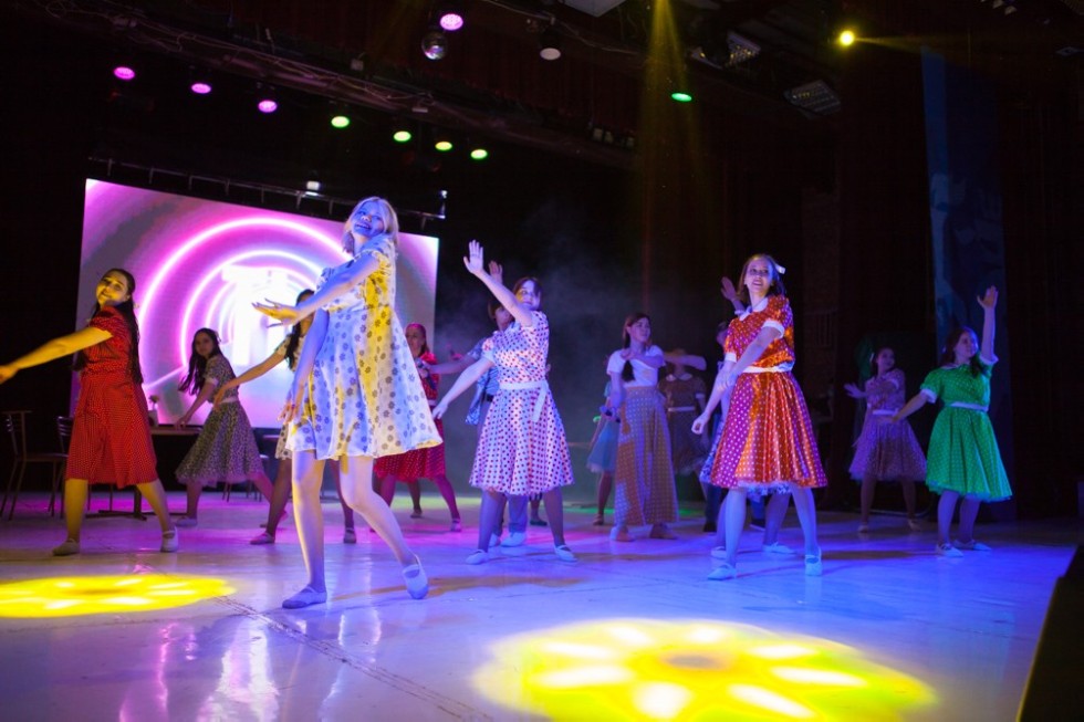 Невероятная 'MAMMA MIA!' отгремела на гала-концерте 'Студенческой весны 2021' Невероятная 'MAMMA MIA!' отгремела на гала-концерте 'Студенческой весны 2021'