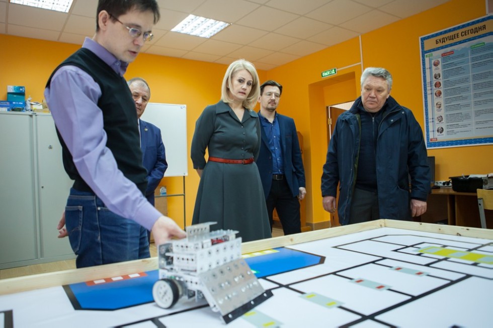 ������� � ���������� ��������� ��� � ������� ������� ������� ����������� �������-��������, ������� ����������� � ����� �� ����� ��������