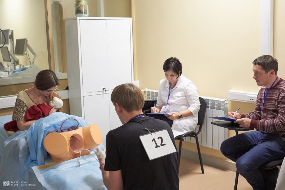 ����������