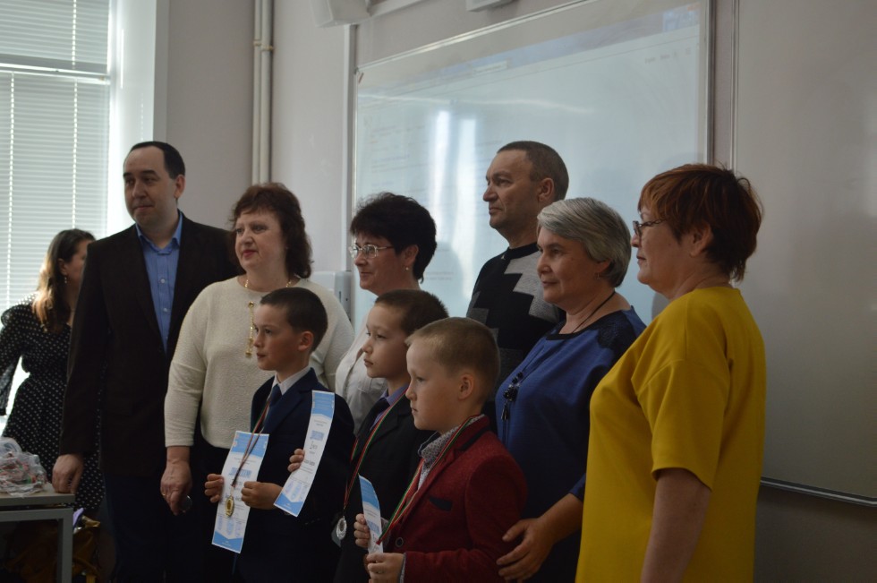 ����� ��������� ���� ������������� 