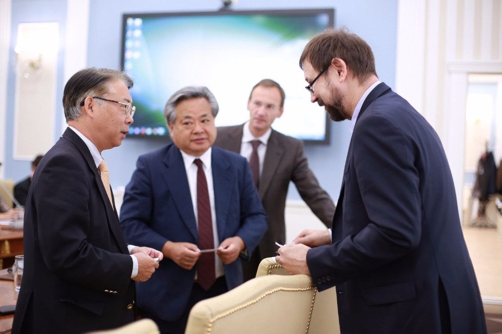 Hitachi May Provide New Scientific Equipment for Kazan University