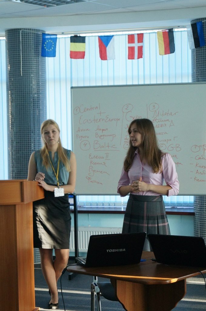 5 дней в большой европейской семье 5 дней в большой европейской семье