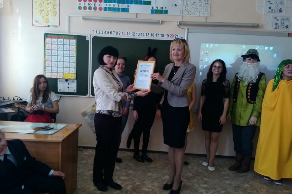 ���������� ����������� ��������� ��� ���� ������������ ������� �������� ������ '�����' � ������ �������� NON STOP ENGLISH