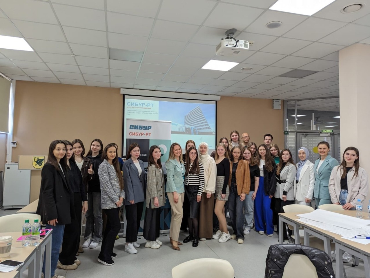 В ИУЭиФ КФУ состоялся кейс-чемпионат АО В ИУЭиФ КФУ состоялся кейс-чемпионат АО