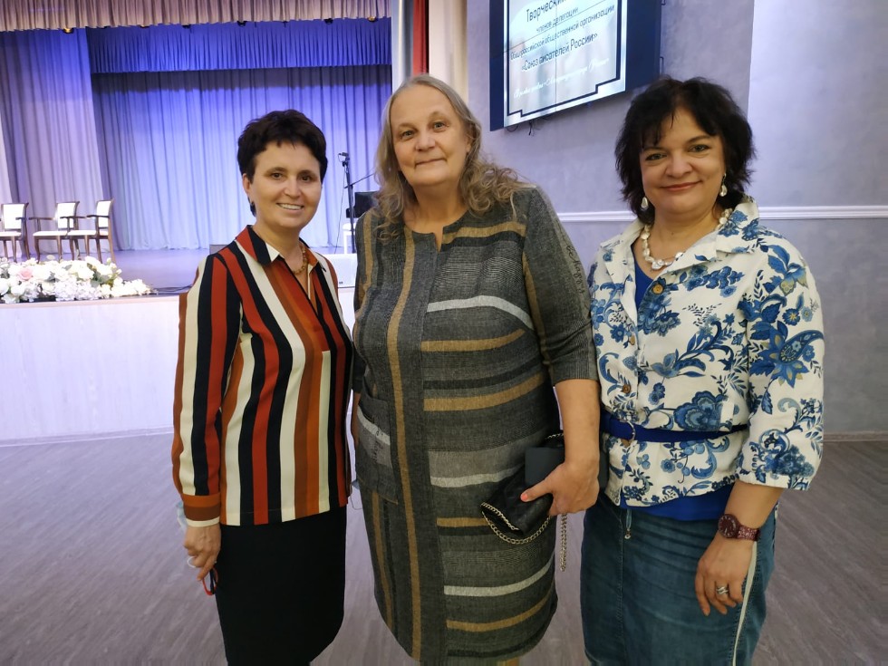 Ирина Ерофеева: 'Мой путь в мир русского языка был предопределен' Ирина Ерофеева: 'Мой путь в мир русского языка был предопределен'