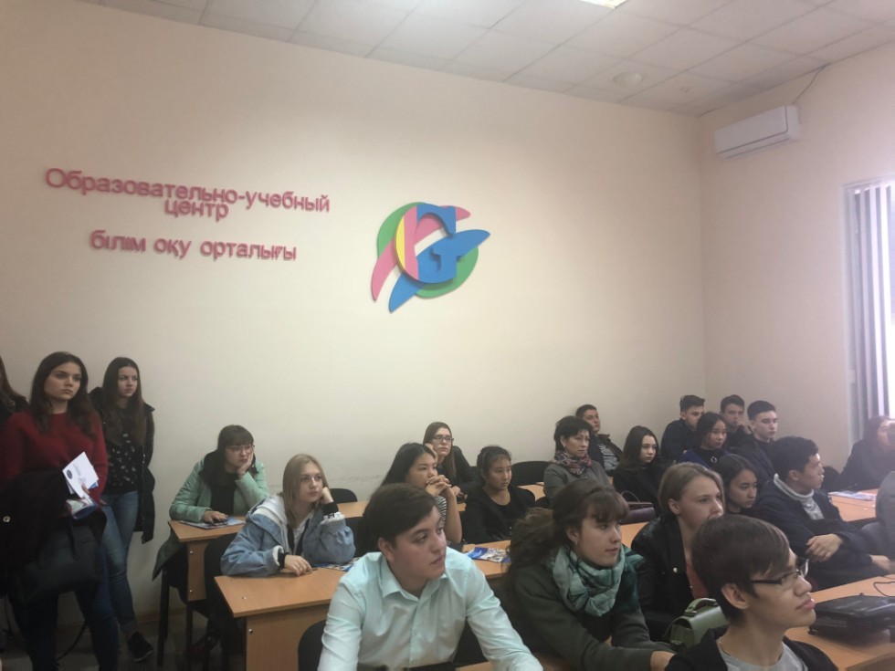 Сотрудник Института международных отношений представил КФУ в Казахстане Сотрудник Института международных отношений представил КФУ в Казахстане