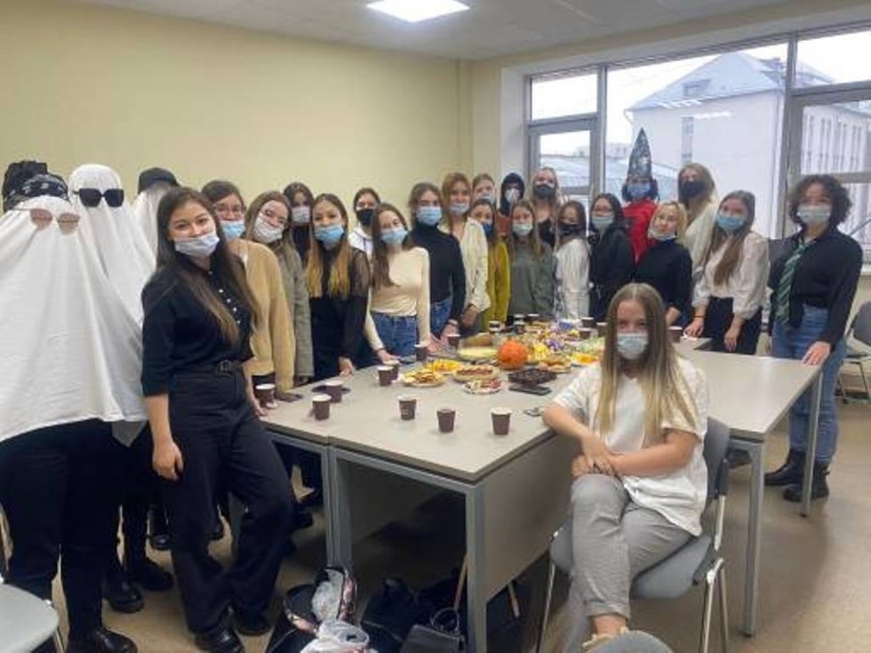 HALLOWEEN 2021 HALLOWEEN 2021