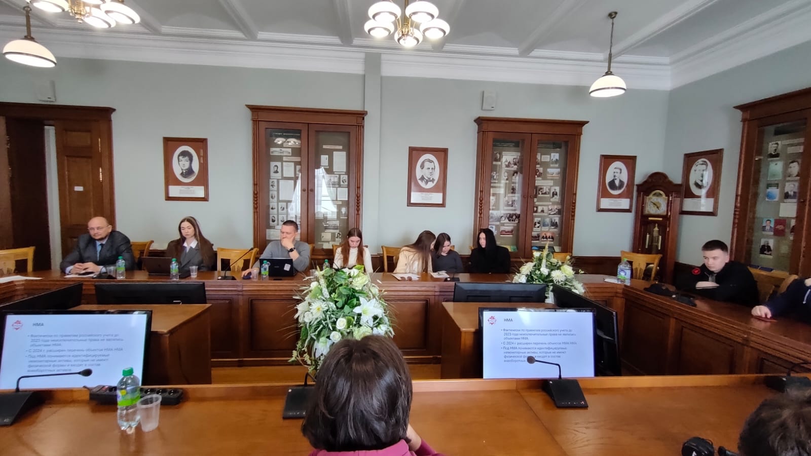 ������� ����