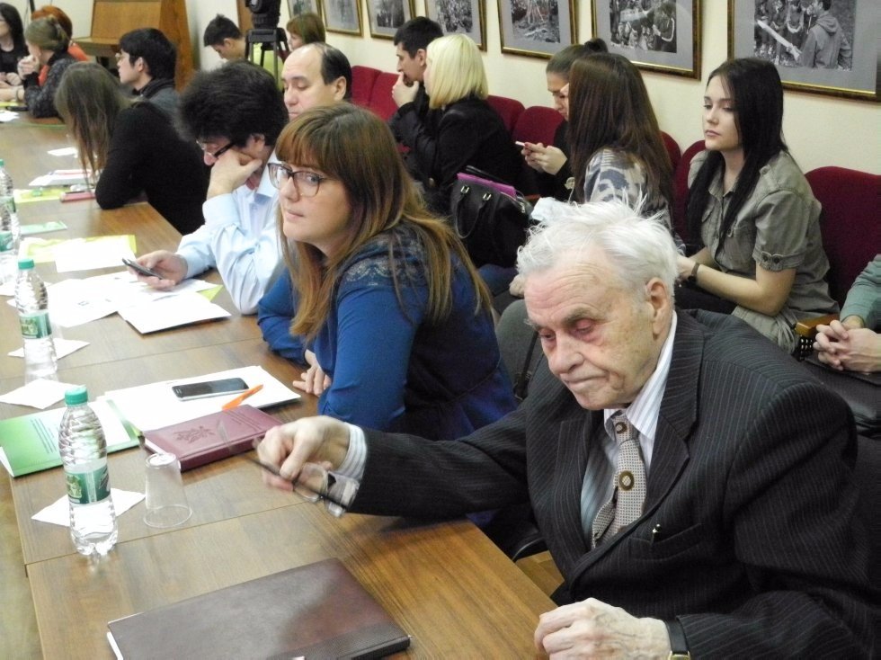 ������� ����